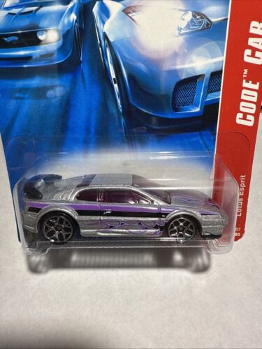 2007 Hot Wheels #94 codice auto 10/24 LOTUS ESPRIT variante argento con raggi cromati 5 anni - Foto 2 di 6