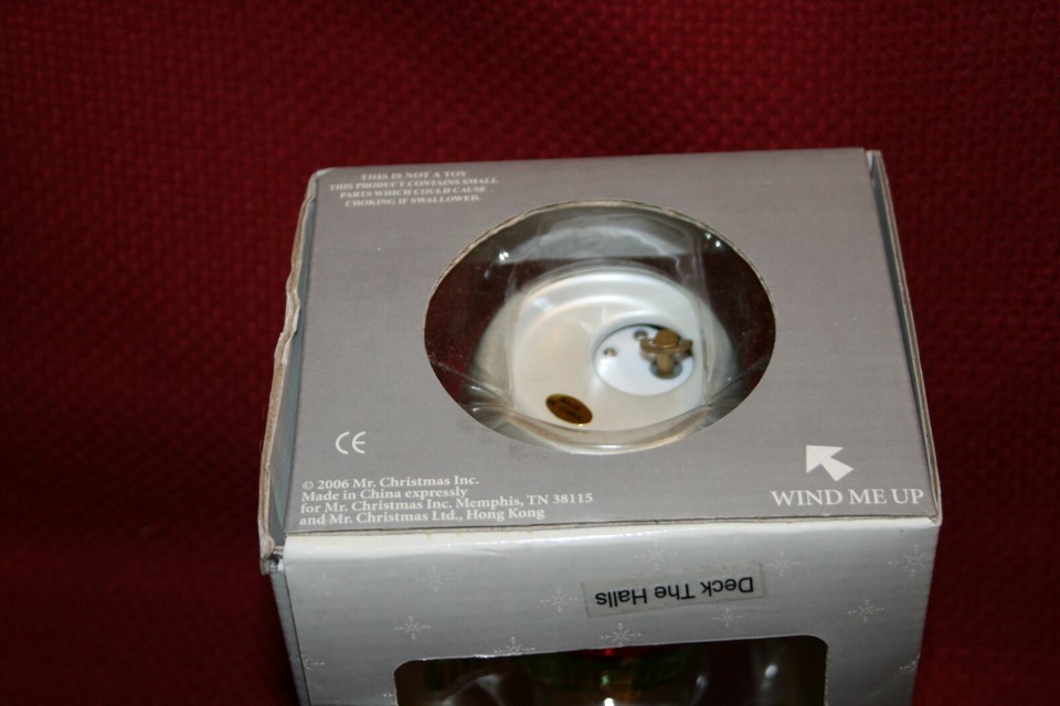 Mr. Christmas 2006 Porcelain Snowman Music Box Animated Carousel Deck ...