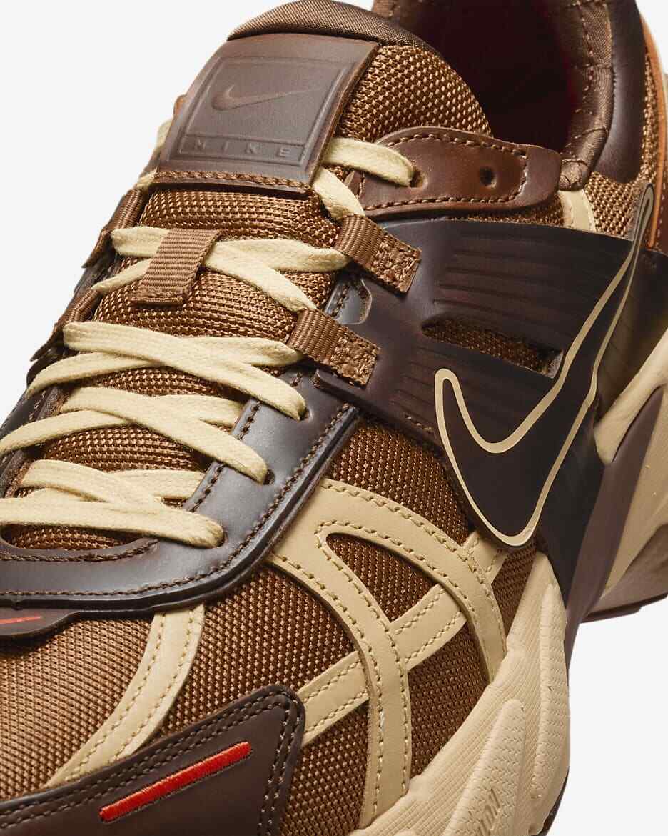 Nike V2K Run 