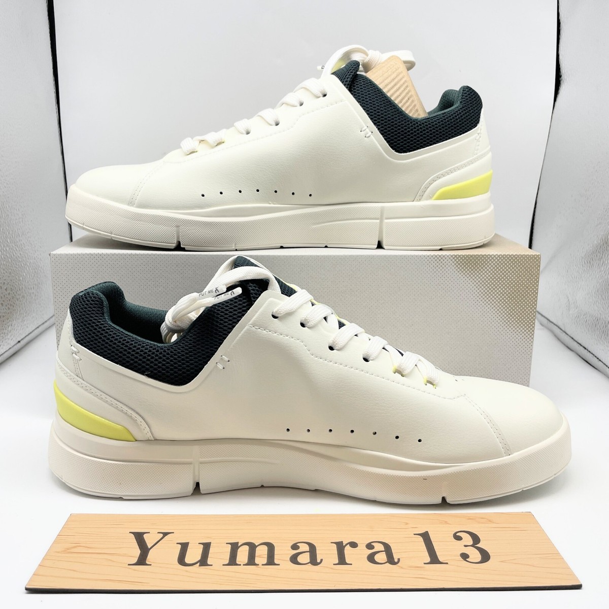 On The Roger Advantage Ivory Evergreen 3MD10642491 Men's