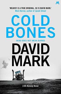 Cold Bones: The 8th DS McAvoy Novel - Hardcover - GOOD