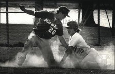 1990 Press Photo Mike Kelloge tags out Chad Carlson at third base. - mja52325