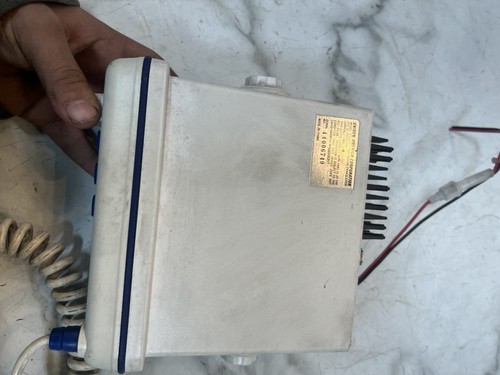 96 Mariah Shabah Boat Uniden Solara Marine radio transceiver - Picture 12 of 14