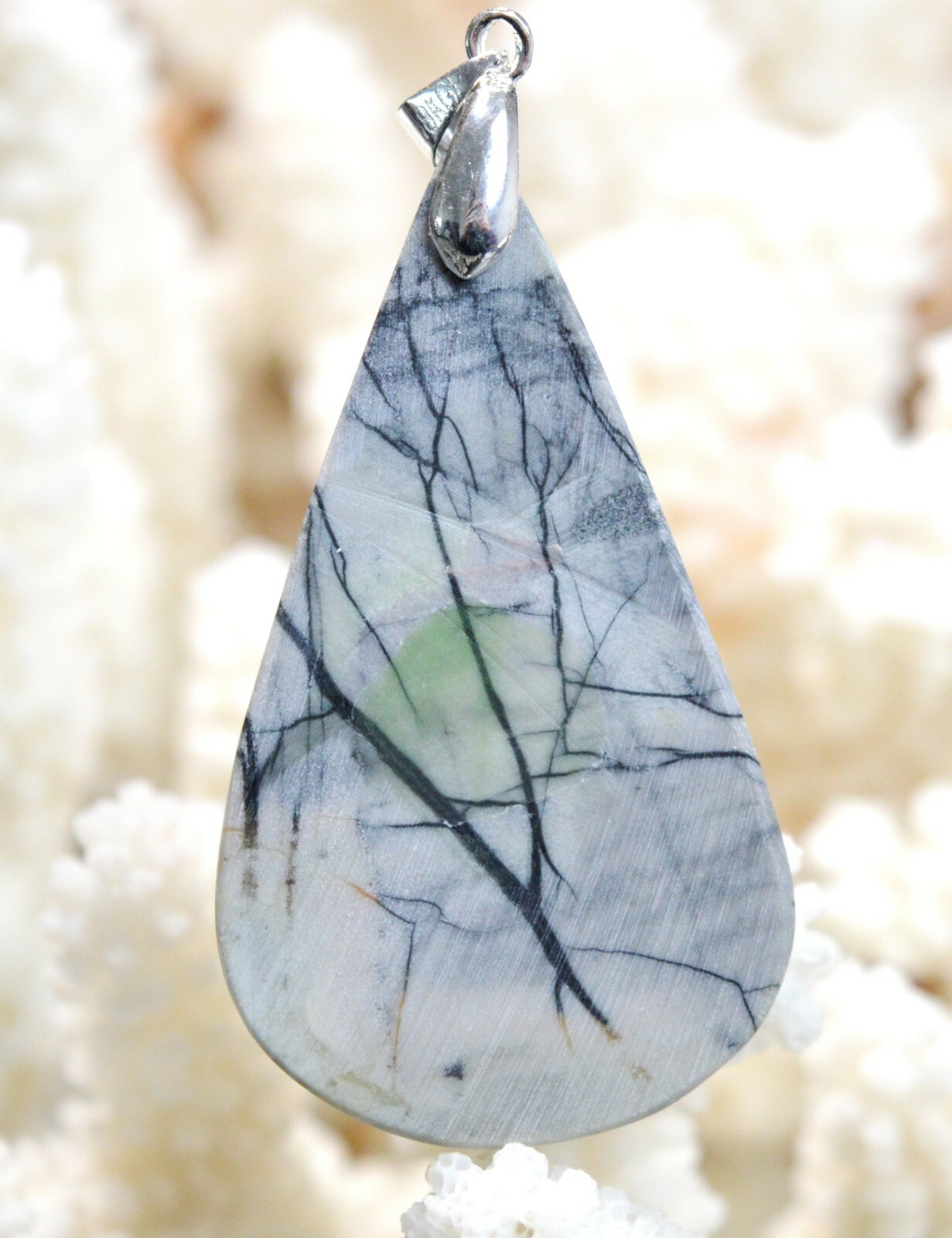 Pendentif Jaspe Picasso 83 carats en pierre naturelle pour collier unique - AH84