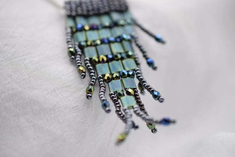 Anhänger Grün Grau Kettenanhänger Damen Schmuck handareit Glasperlen fransen - Bild 2 von 4