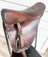 Vintage Smith-Worthington Saddlery company English Saddle