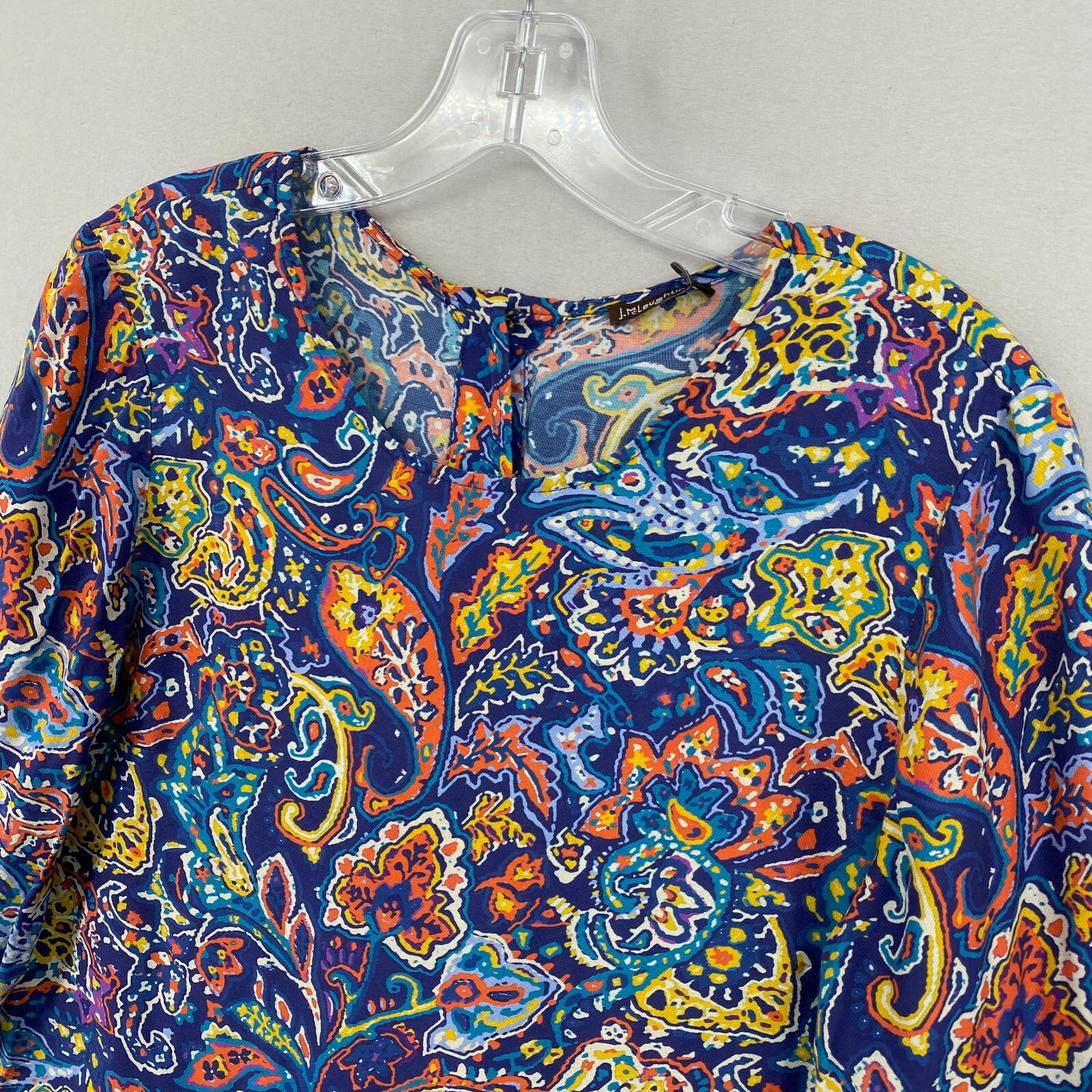 J Mclaughlin Button Back Collarless Top Womens Sm… - image 2