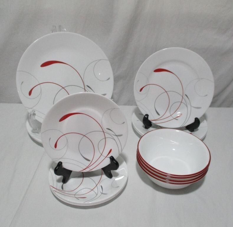 Corelle Splendor dinnerware dishes plates bowls red gray 16 PIECE SET