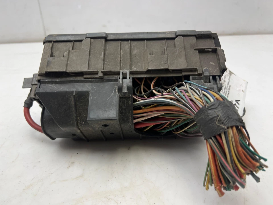 2000 2001 2002 Lincoln Navigator Engine Bay conjunto de caixa de fusíveis fabricante de equipamento original - Imagem 3 de 4