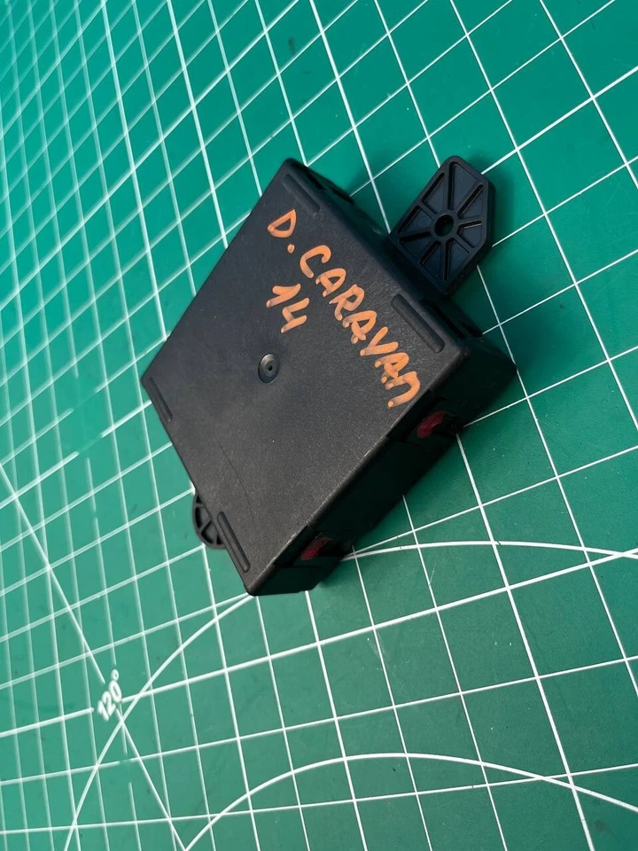 Dodge Grand Caravan 2011-2016 módulo puerta delantera izquierda lado conductor 05026861ae Foto 3 de 4