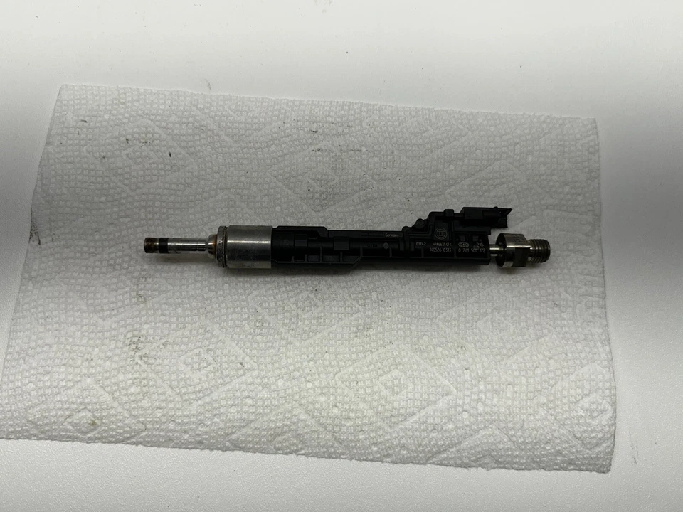 1 pieza Inyectores de combustible OEM BMW FJ1178 para BMW 335i 535i 740i F10 3,0 L l6 0261500172 Foto 2 de 4