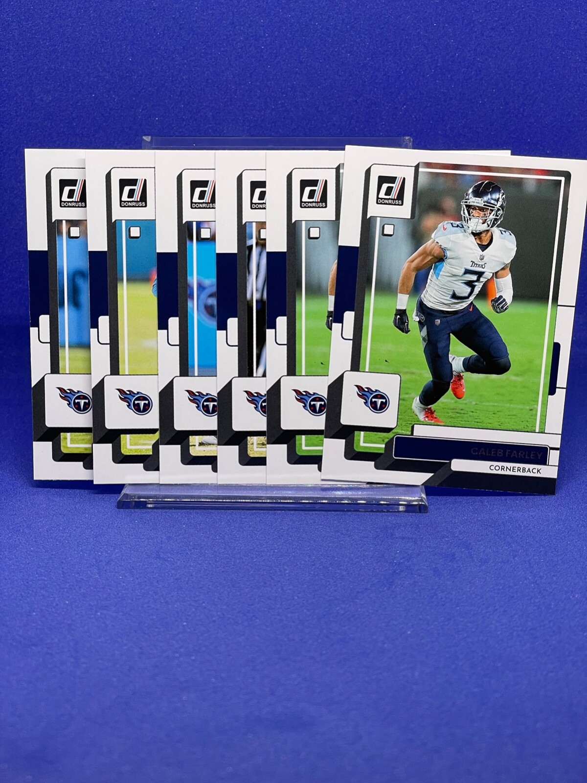 LOT OF (6) 2022 DONRUSS BASE TITANS DUPREE, WOODS, FARLEY & MORE