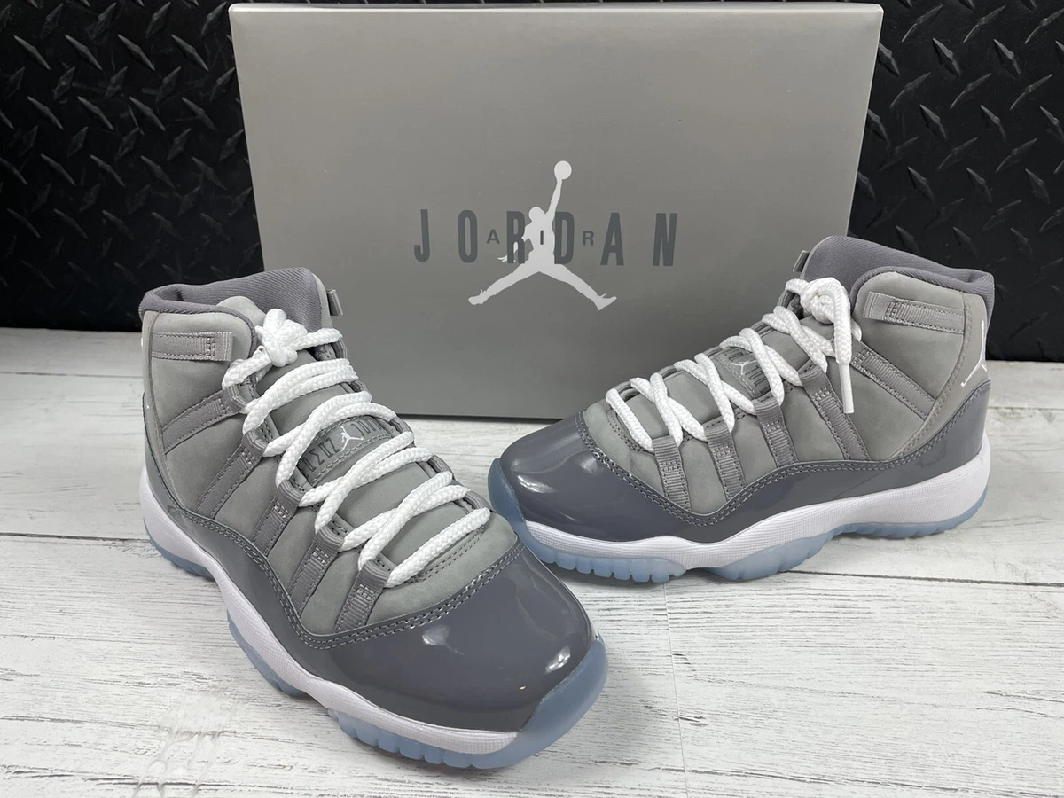 New Nike Air Jordan 11 Retro Cool Grey 2021 GS Size 3.5Y 378038