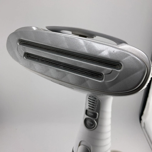 Conair Hand-Held Touch Sensor Garment Steamer - Picture 6 of 13