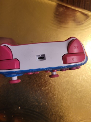 PowerA Enhanced NSGP0067-01 Pink Wired Controller for Nintendo Switch Kirby - Picture 3 of 3