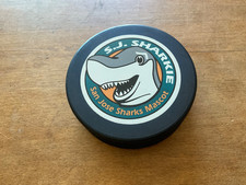 San Jose Sharks - Mascot S.J. Sharkie Mascot - Official NHL Hockey Puck - Vegum