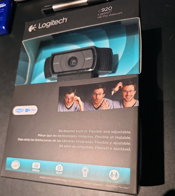 **Logitech C920 HD 1080p Webcam Autofocus**