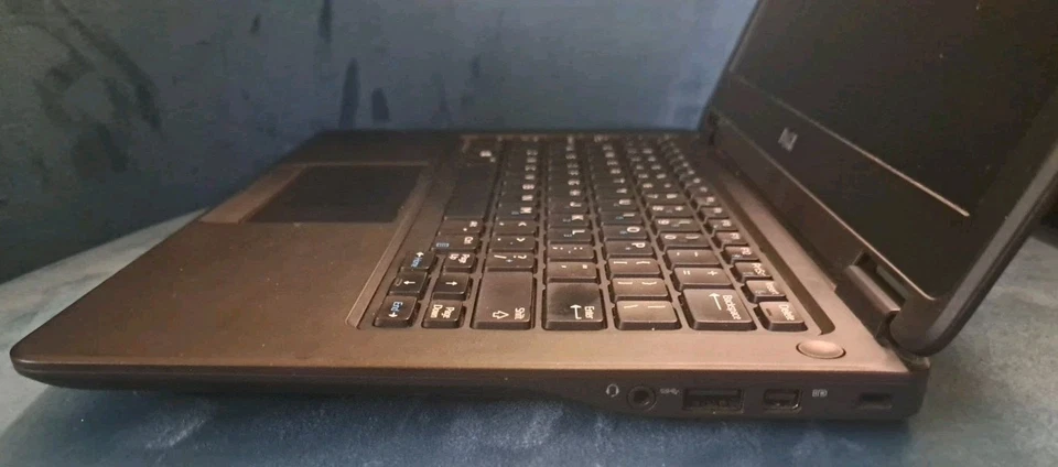 💻 DELL E7250 Intel®™Core i5•128GB SSD•8GB•Win 10•USB3•Backlit•WiFi• HDMI 💻 - Image 4 of 4