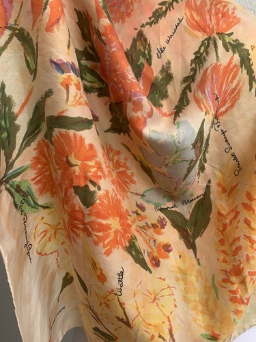 Vintage Qantas Silk Scarf 29/28 in Floral Australian Airline Collectible #A119 - Picture 1 of 6