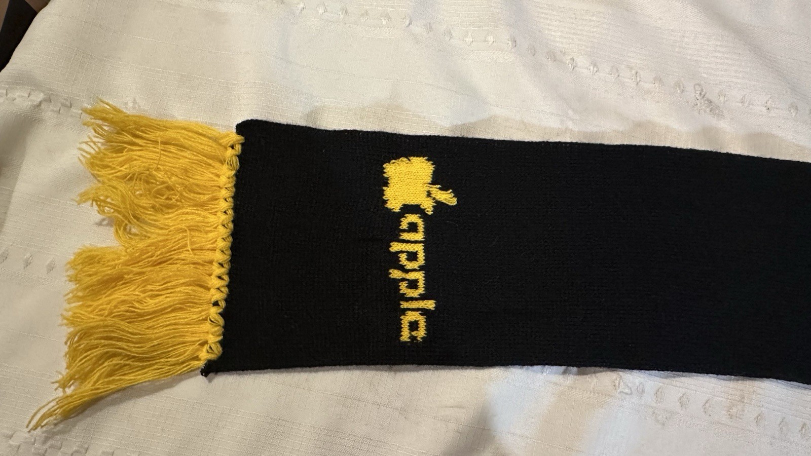 Apple Computers Pirates Baseball Scarf Pittsburgh… - image 5