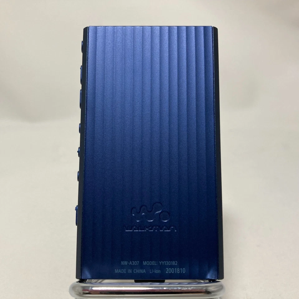 SONY NW-A307 Blue 64GB Hi-Res A300 Series Walkman With Box & Case Bundled Items - Image 4 of 4
