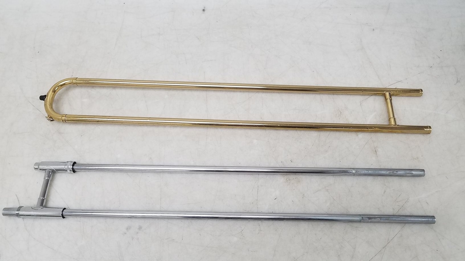 Bundy Trombone w/ Mouthpiece & Case eBay