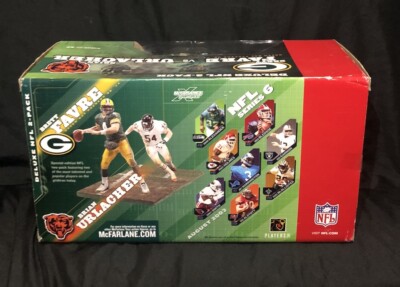 McFarlane Deluxe NFL 2-Pack Brett Favre (Packers) vs.Brian