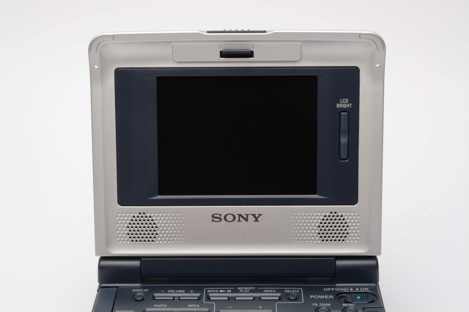 Sony GVD1000 MiniDV Video Walkman, Mini DV Playback and editing