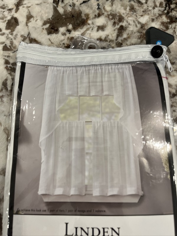 Linden Two Rod Pocket Tiers 50in W X 24in L Fits Up To A 1 In Diameter Rod