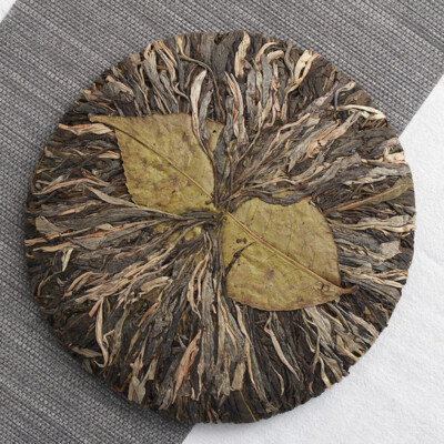 Raw Pu erh Tea Cake Yongde Big Snow Mountain Bazi Yunnan Sheng Pu er