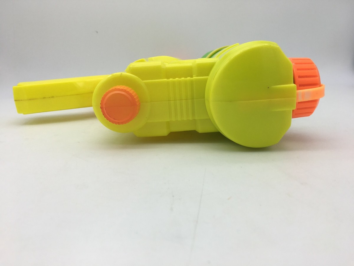 【当時物】 90s ロッテリア おもちゃ スコップ 水鉄砲 イエロー 当時物】 90s ロッテリア おもちゃ スコップ 水鉄砲 イエロー