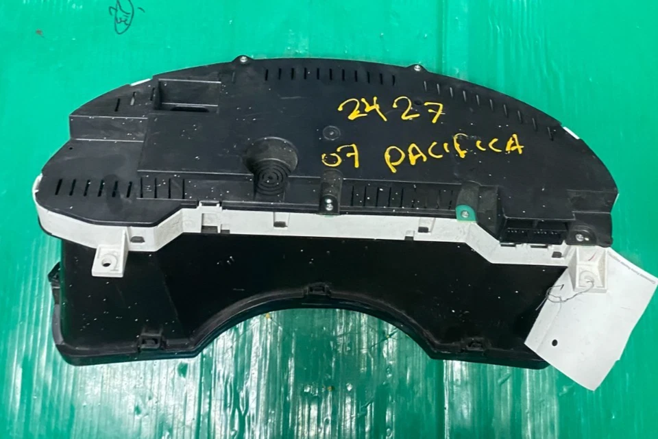 Cuadro de instrumentos velocímetro Chrysler Pacifica 2004-2007 P05082102AG Foto 3 de 3