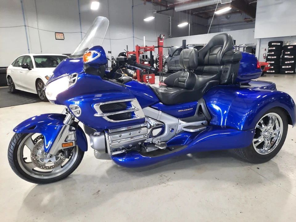 Honda Gold Wing 2003 Foto 3 de 4
