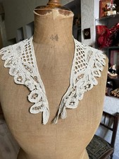 Large lace collar, bobbin lace and needlework - 19th century