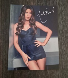 KATE BECKINSALE TOLLES FAN AUTOGRAMM HOT