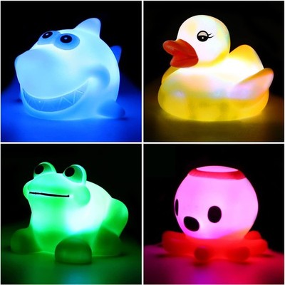 Yeonha Toys Bath Toy(4 Pack), Can Flashing Colourful Light, Small, Assorted 