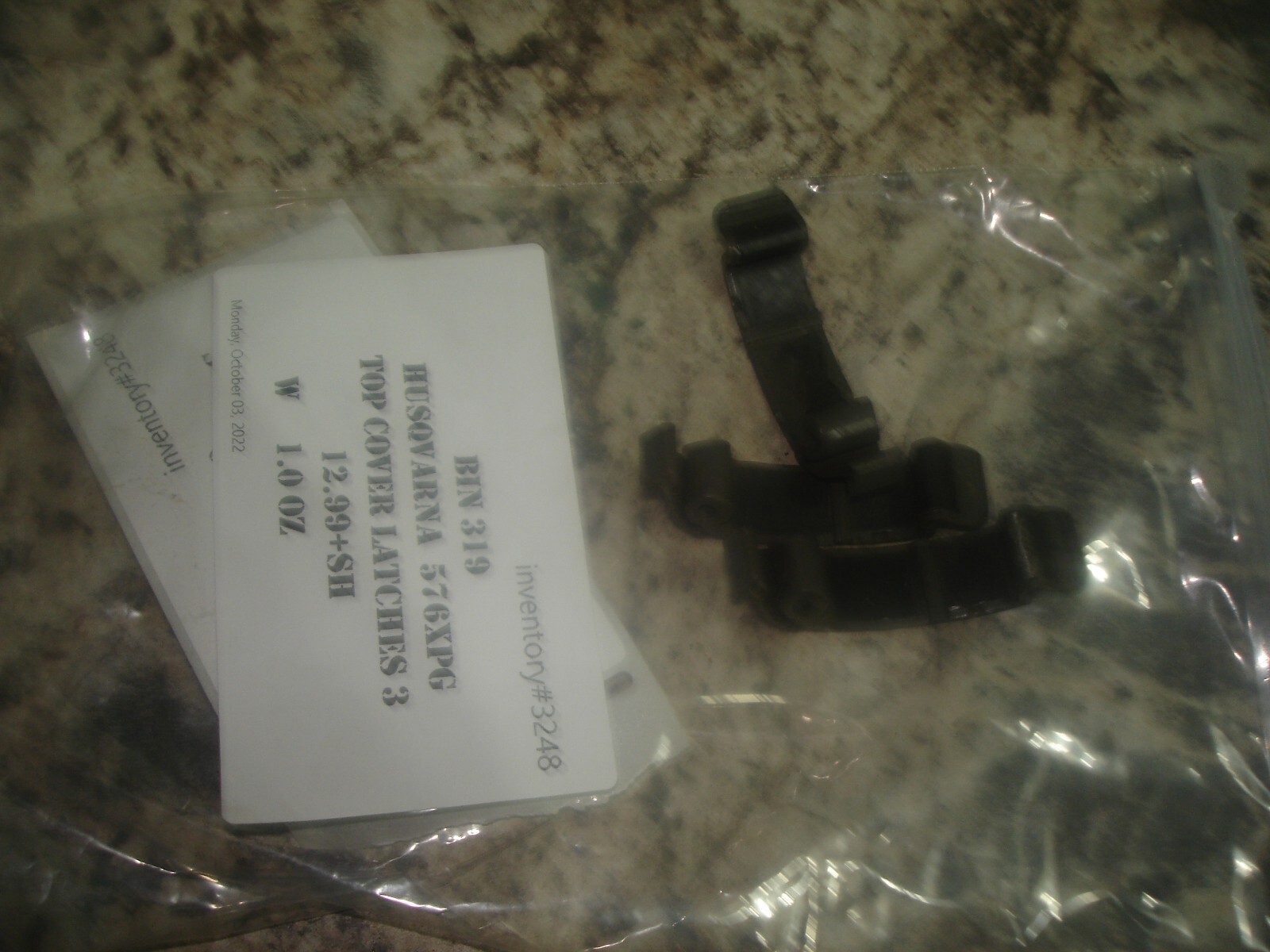 Husqvarna 576xpg 576 xp 3 top cover latches chainsaw part only bin 319