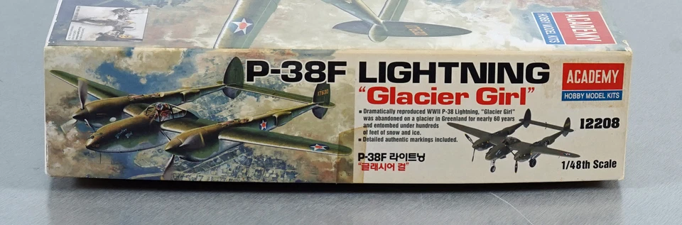 Academy P-38F Lightning "Glacier Girl" 1:48 aereo da combattimento model kit ... - Immagine 3 di 4