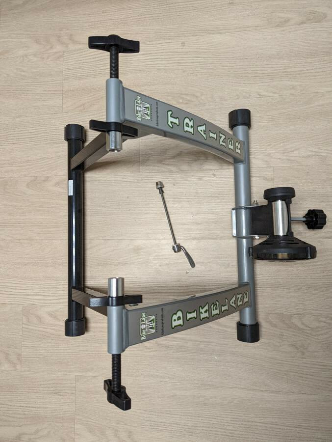 Bike Lane Pro Trainer Bicycle Indoor Trainer Exercise Cycling Stand 26 Inch
