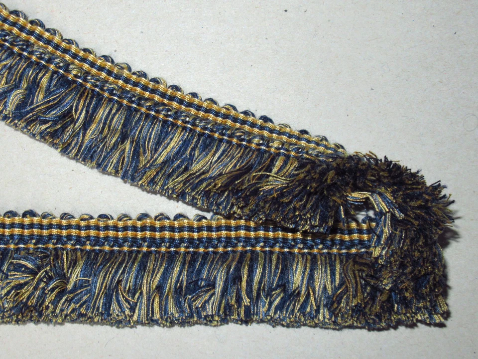 11,50 METRES DE GALON ANCIEN A FRANGES-PASSEMENTERIE DE LYON-N°RO38 - Photo 2/3