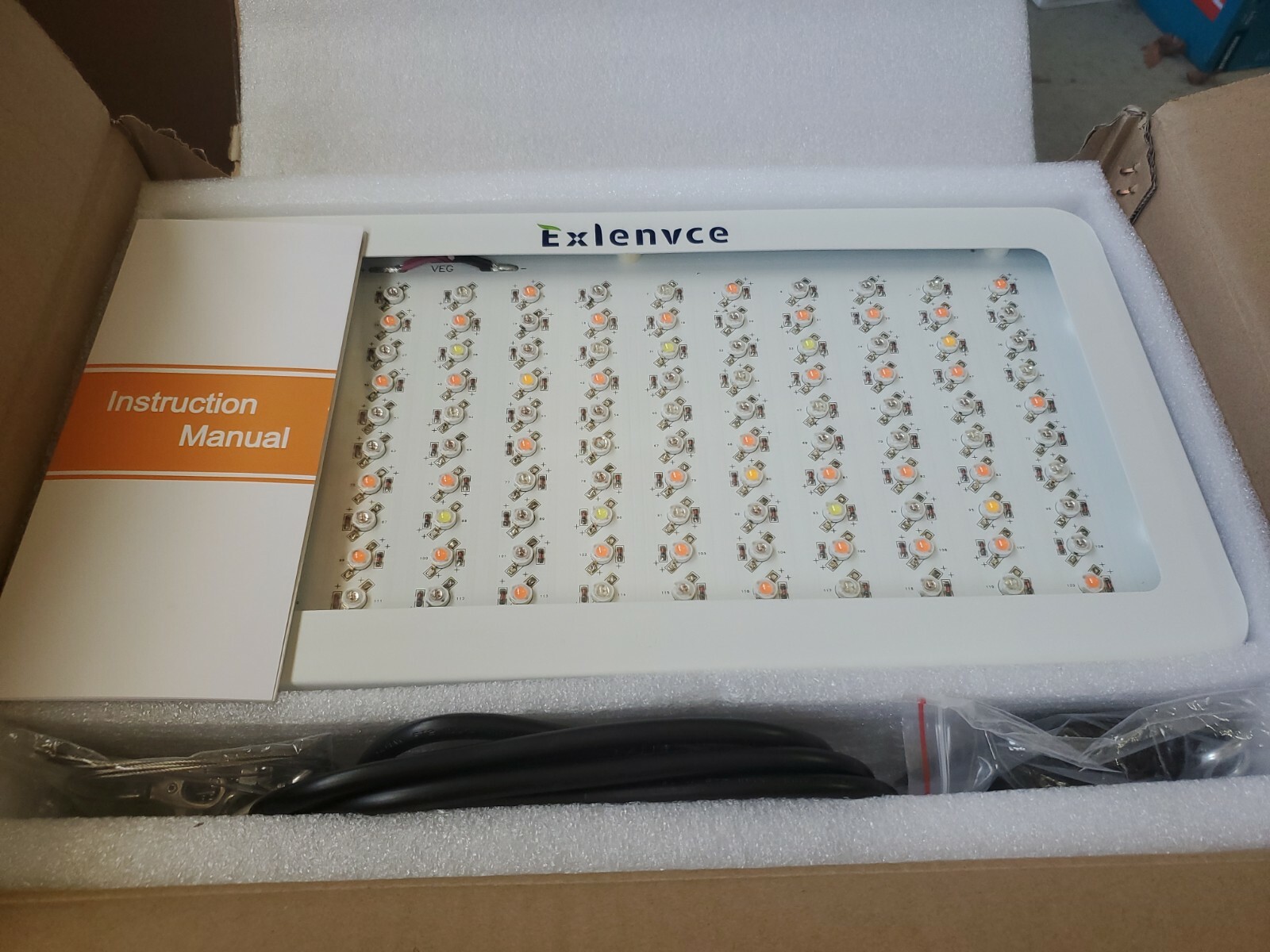 EXLENVCE 1500W 1200W LED Grow Light Full Spectrum for Indoor Plants Veg and Flow