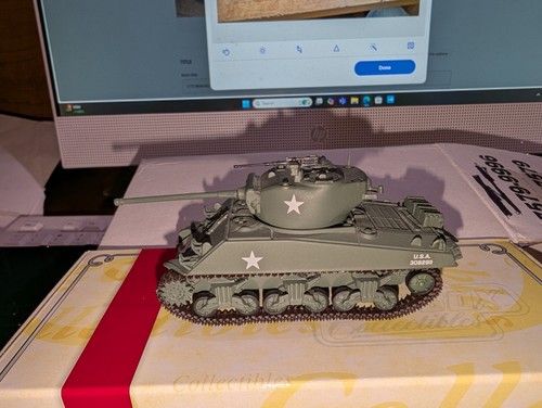 1/72 Matchbox Collectibles Dinky Models of Yesteryear Sherman Tank M4A3 76MM - Picture 5 of 9