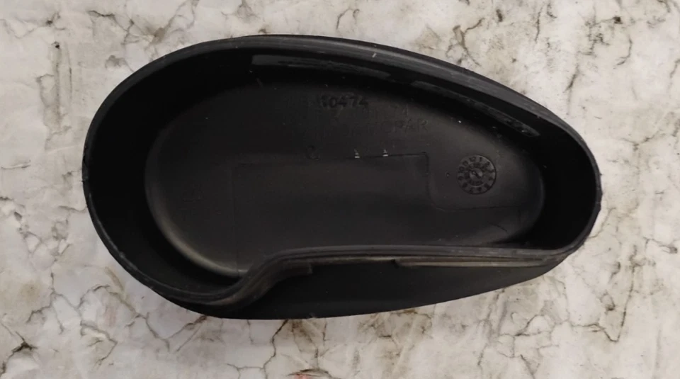 Tapa de extremo de estribo OEM para Ram 3500 2015-2021 68044463AC Foto 2 de 4