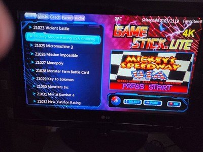 TV RetroLink - 15.000 Retro Spiele, 2 Kabellose Controller