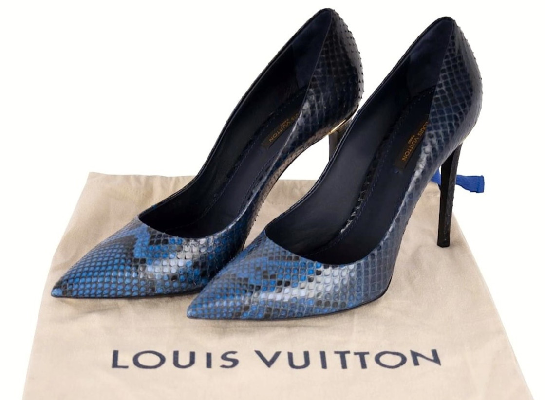 LOUIS VUITTON - real PYTHON Eyeline classic pumps… - image 1