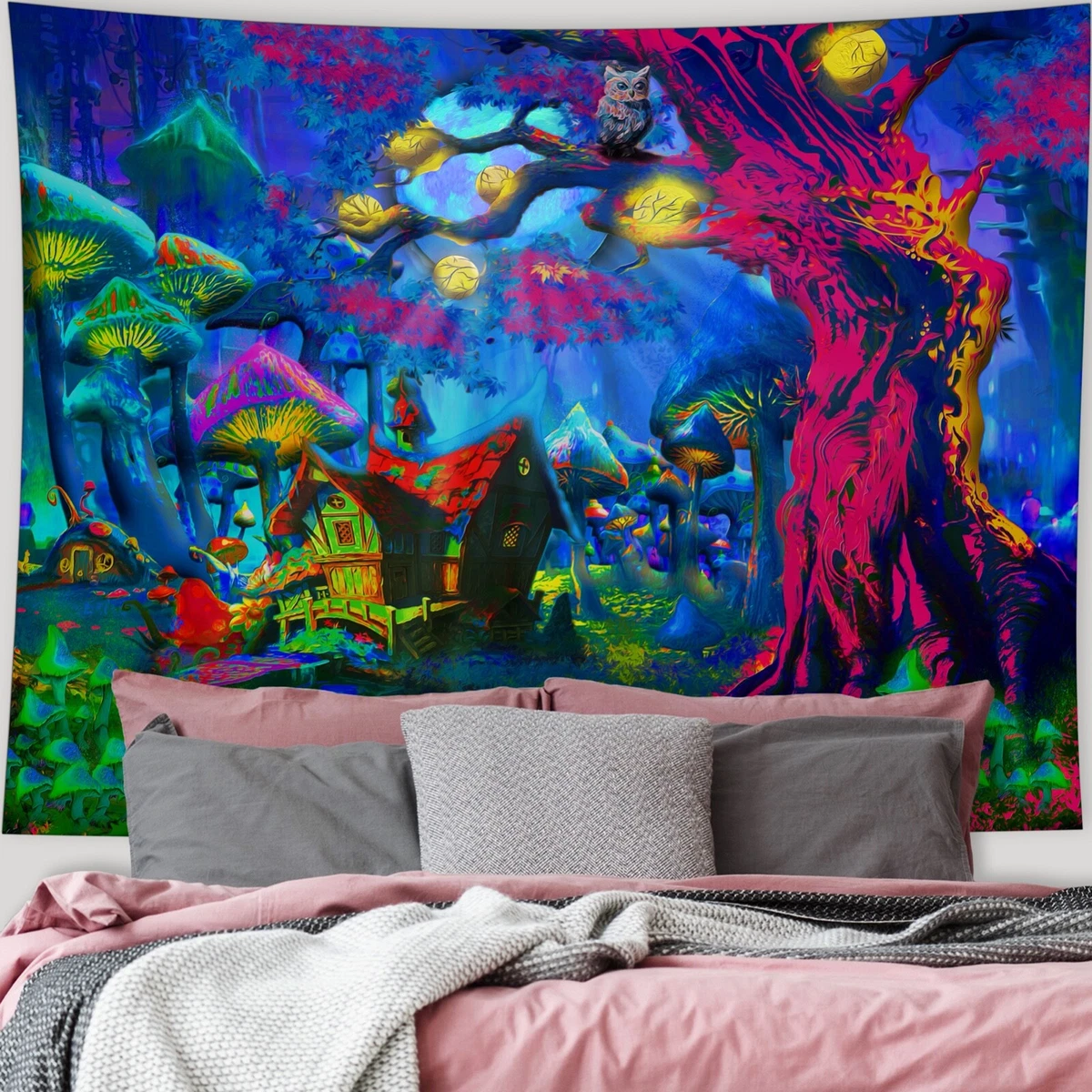 Trippy Psychedelic Mushroom Tapestry for Bedroom Festival Party