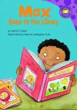 Max Goes to the Library (Read-It! Readers: The Life of Max) - Paperback - GOOD