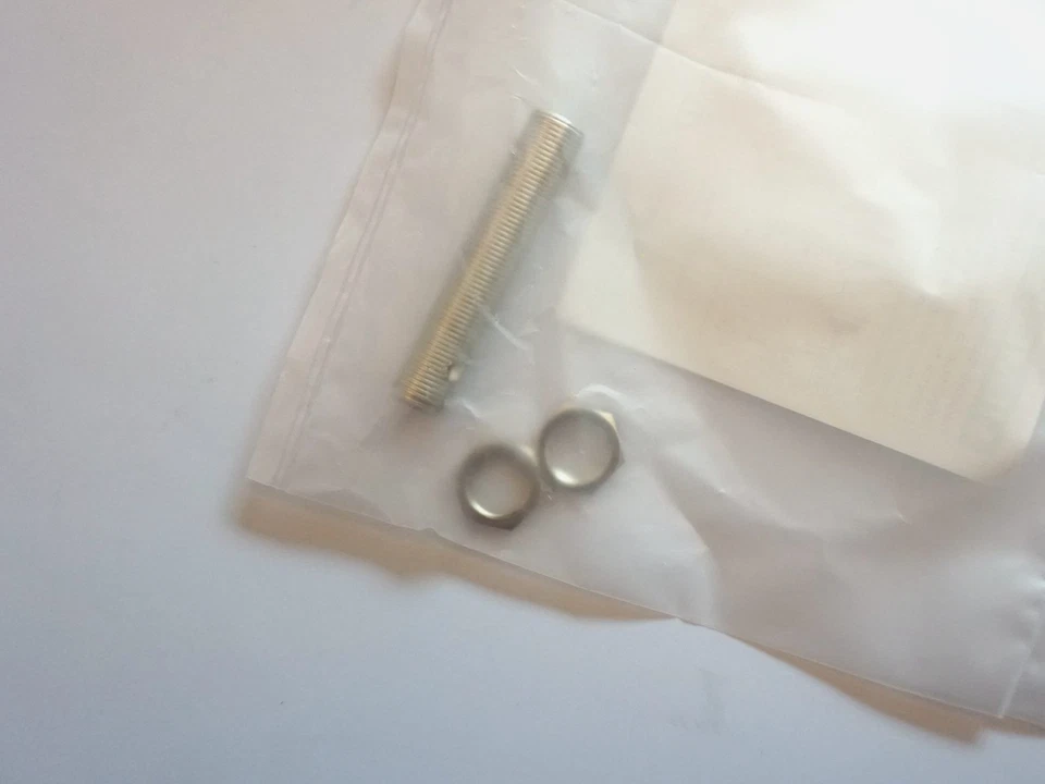 1PC NEW For Proximity Switch Sensor 3RG4112-3AG01 - Image 4 of 4