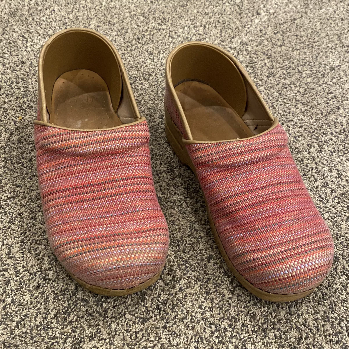 Dansko top canvas clogs