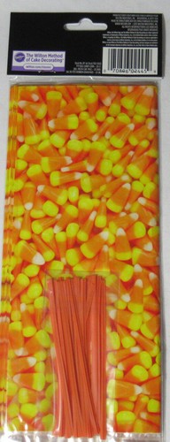 Wilton Halloween Easter Valentine Occasion 20 Party Treat Bags New U pick - Picture 11 of 33